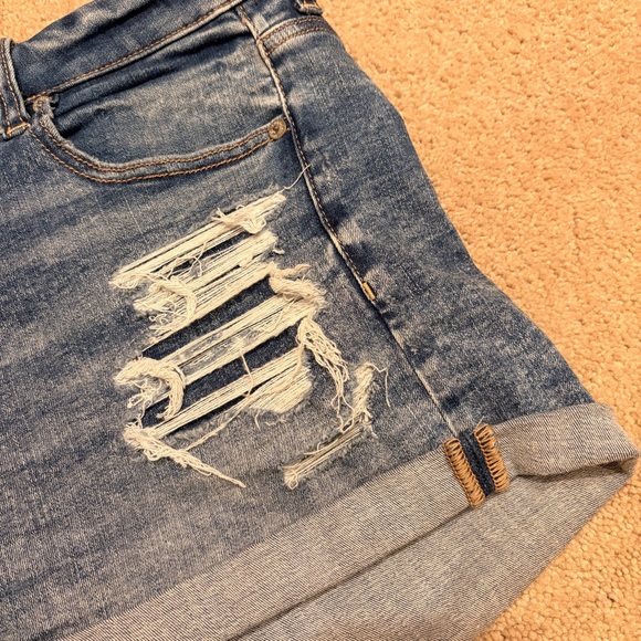 American Eagle Hi Rise Shortie Distressed Denim Shorts Womens Size 10 Festival - Picture 8 of 11